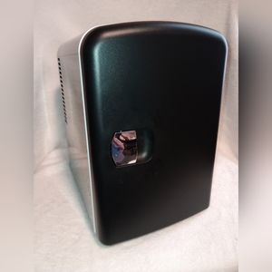 Mini-Mini Fridge, Like New Condition